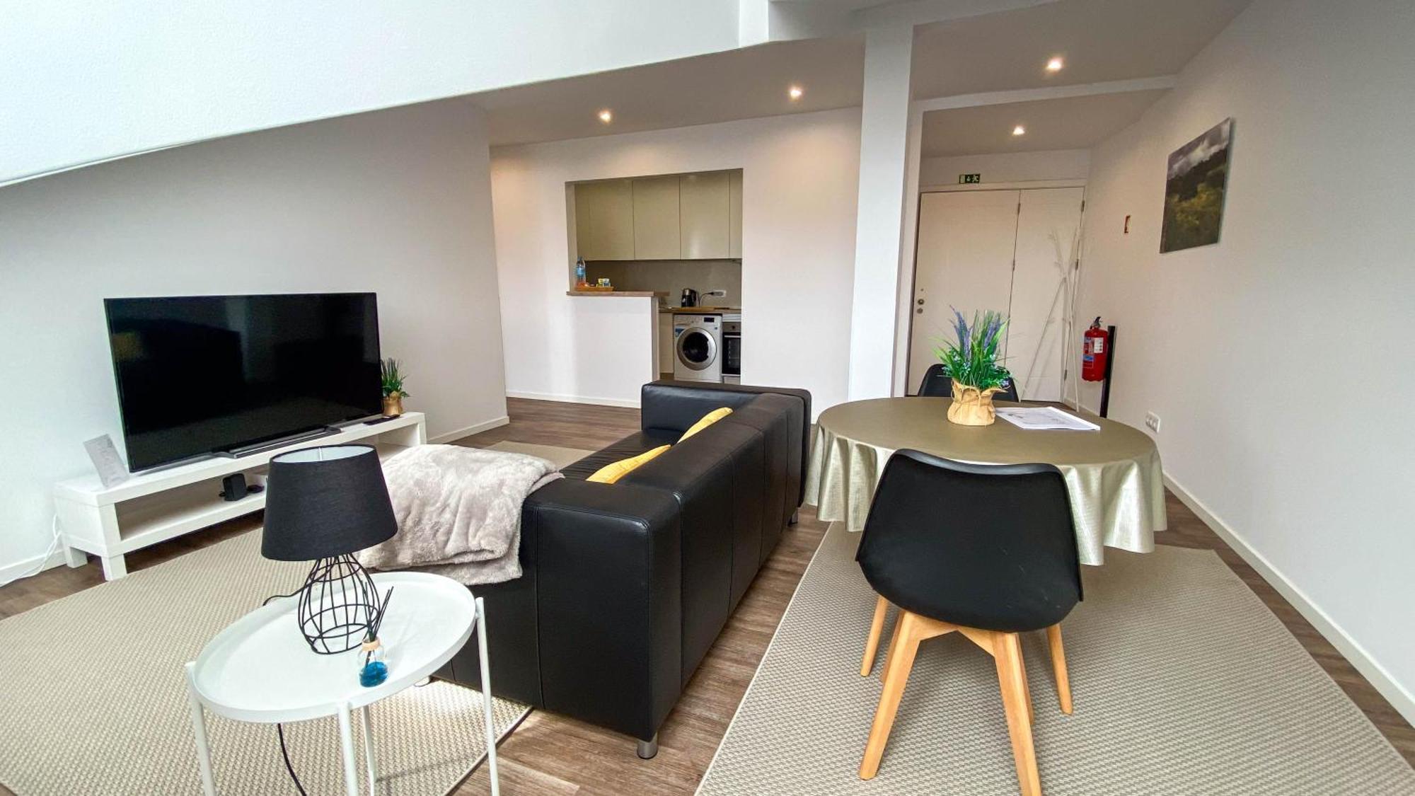 Sao Miguel Charming House By Lfc Apts Ponta Delgada 외부 사진